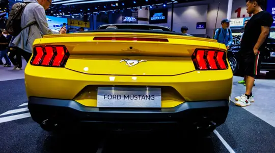 Одна точка массы может оставить Mustang без тяги и фар