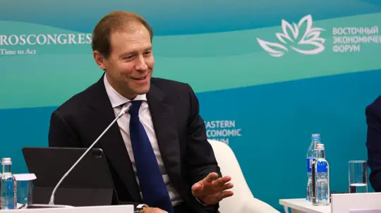 У российского правительства опять все хорошо: Мантуров отетил позитивную динамику автопрома