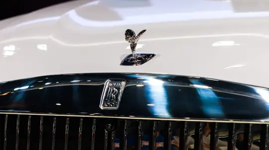 В модельном ряду Rolls-Royce появится 100 ультрадорогих машин: компания пока что все скрывает