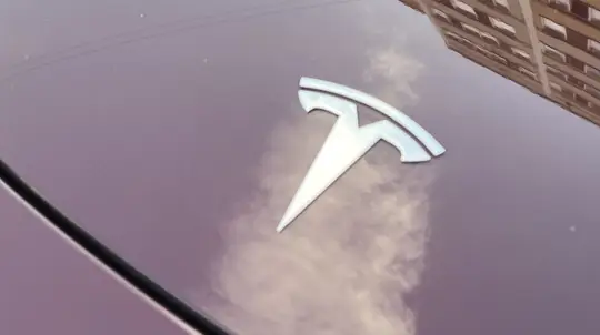 Каждая пятая новая Tesla в России — Cybertruck: что произошло с рынком