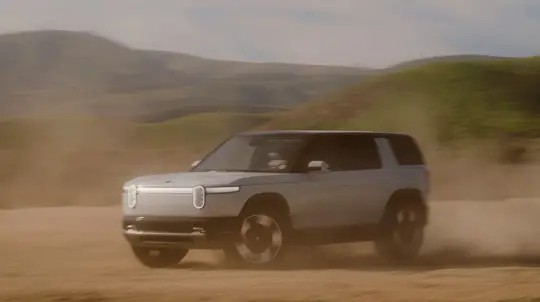 Первый отзыв Rivian R2 почти закончился еще до писем владельцам