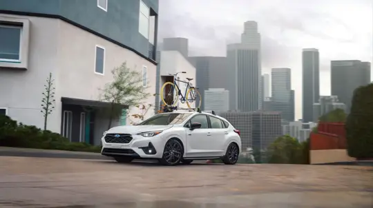Subaru вернула Impreza Base за $24 595: вместо 152 л.с. теперь 180 л.с., полный привод сохранен