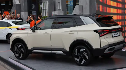 АВТОВАЗ оставил новый намек на полный привод для LADA Azimut