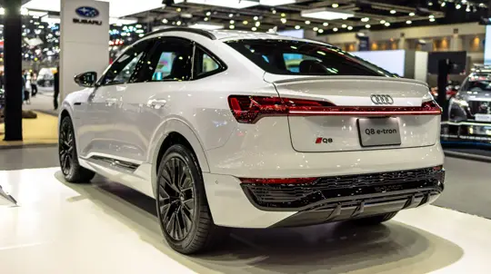 e-tron GT дешевеет слишком быстро: Audi снизила цену его выкупа на $10 000