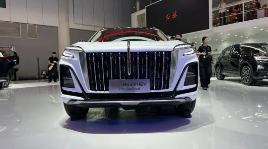 Продажи растут, но Hongqi не назвал главную цифру за девять месяцев