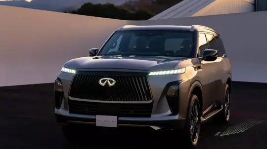 Японский бегемот стал роскошнее и технологичнее: биометрическое охлаждение и массаж прилагаются