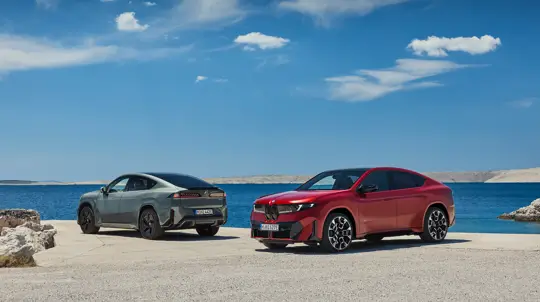 108,7 кВт·ч, 469 л.с. и 828 км: BMW раскрыла новый iX4 50 xDrive