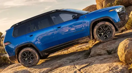 Без рамы, но с понижайкой: Jeep Cherokee подготовили к серьёзному бездорожью