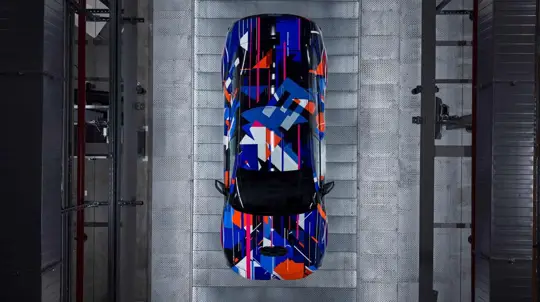 Электрический BMW M3 готовится к выходу: четыре мотора, батарея более 100 кВт·ч и испытания в Мирамасе