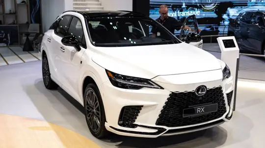 Lexus RX 350 больше не торт: почему под знакомым индексом скрывается другой мотор