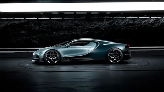 Bugatti может пожертвовать 800 л.с. ради более лёгкого гиперкара с V16