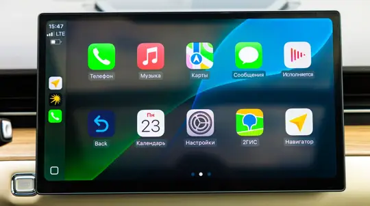 После обновления iPhone исчез YouTube в CarPlay: Apple закрыла обходной путь