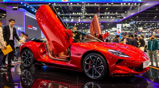 Британский автопроизводитель представил свои планы россиянам: какие иномарки скоро будут доступны на рынке