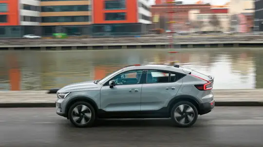 Volvo C40 Recharge получил крутого преемника «на стиле»