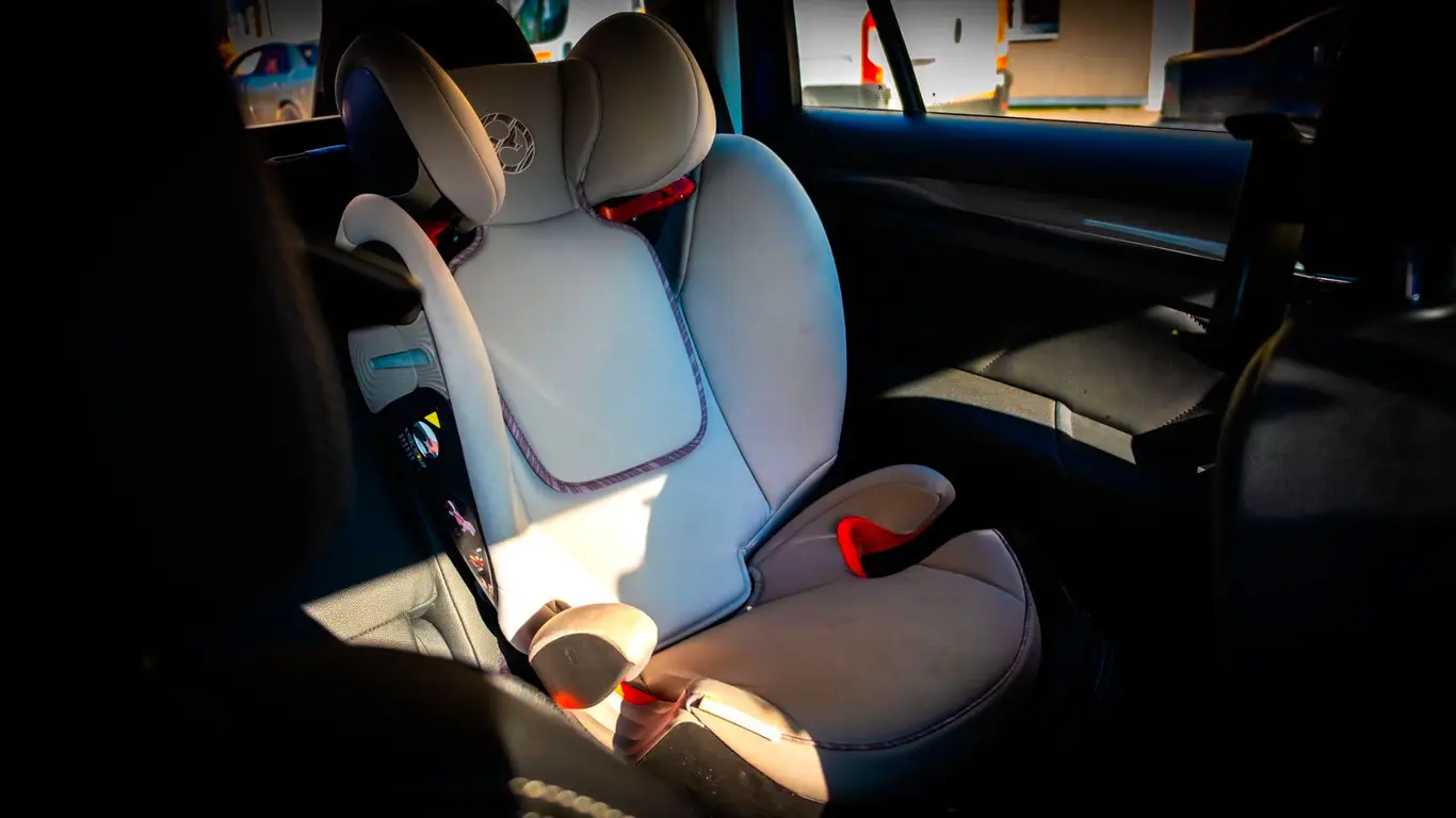 Названо автокресло, которое убивает детей