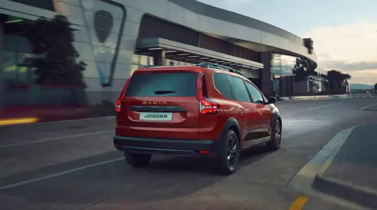 Меньше народа — больше кислорода: Dacia Jogger доступен в новой версии