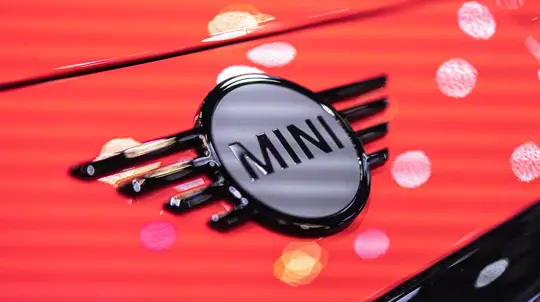 Mini подготовила электрического преемника Cooper и Countryman