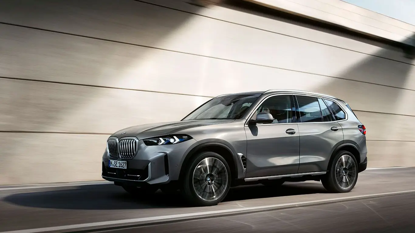 Новый BMW X5 назвали супербезопасным, но фары могли бы быть лучше