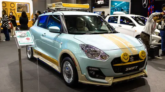 В РФ возобновили продажи компактного японского хэтчбэка