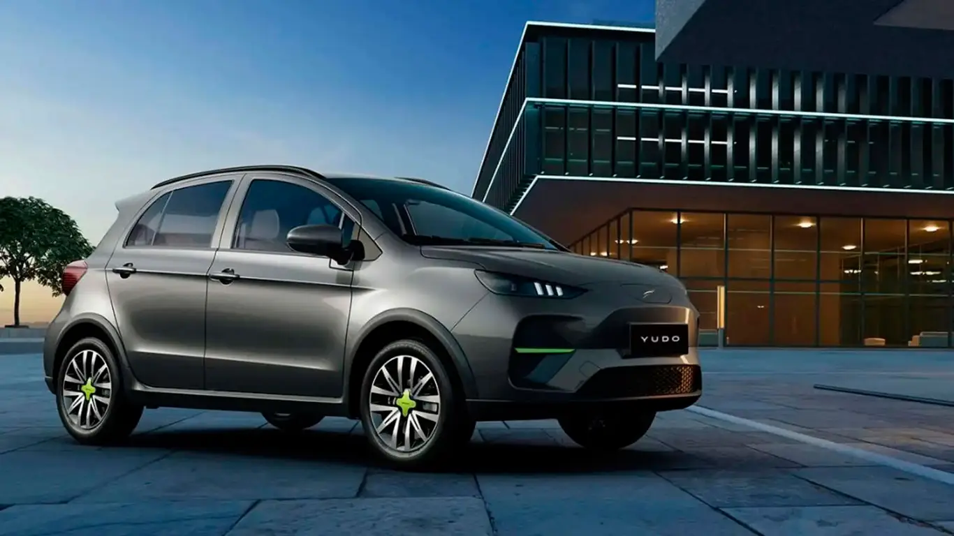 Dacia Spring вновь под ударом: в Европу приехал недорогой электромобиль от EMC