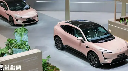 Avatr представляет новый кроссовер, который обвалит продажи Tesla Model Y