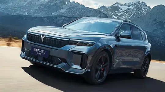 Первый в своем роде: представлен гибридный автомобиль с рекордным запасом хода