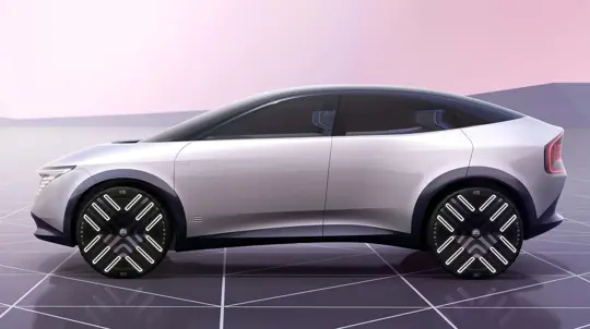 Мини версия Nissan Ariya со старым названием: в Великобритании наладят сборку нового электрокара