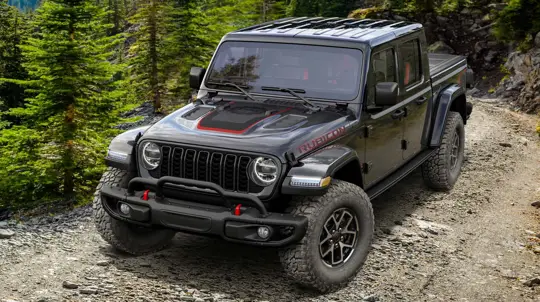 Пикапы могут быть стильными: за него придется отдать 6,4 млн рублей