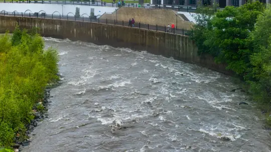 В России появилась новая опасность при покупке дешевого авто с пробегом: эксперты все рассказали