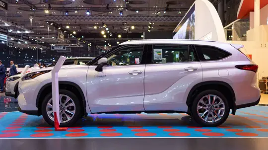 Неубиваемый кроссовер вернулся в Россию: лидера рейтингов надежности можно купить за 6,7 млн рублей