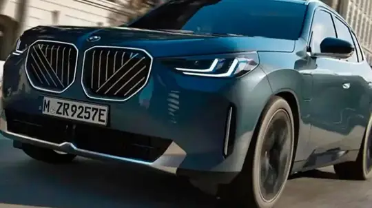 Вы его не узнаете: баварцы готовятся обновить свой компактный кроссовер