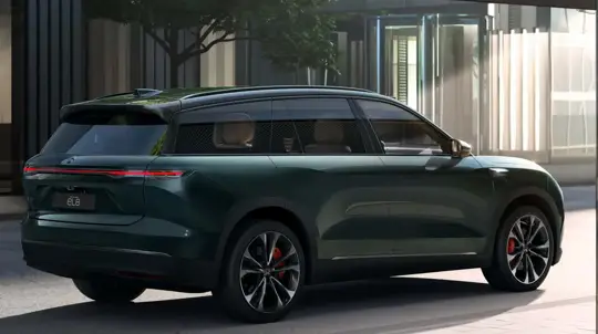 О таком внедорожнике мечтают россияне: Nio EL8 с говорящим ассистентом появится в Германии