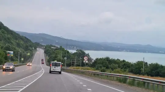 Водителям в России рассказали, когда надо ездить на машине с оборотами двигателя до 5000