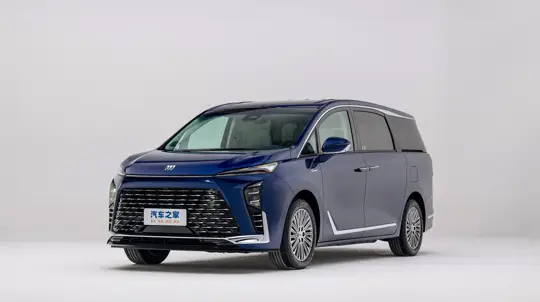 Китайский минивэн с американскими корнями предложит запас хода до 1370 км: цена удивит