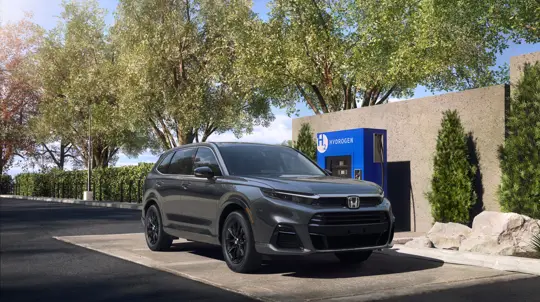 Японцы предлагают водородный кроссовер с бесплатной заправкой на 3 года