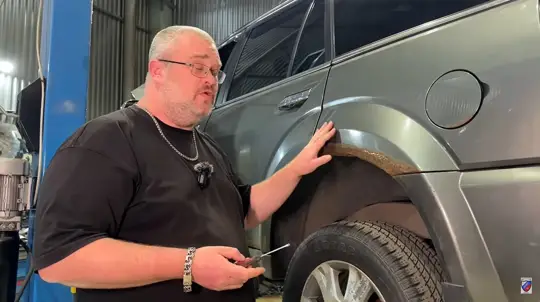 Российский климат быстро убивает китайские машины: блогер показал, что бывает с ними через 15 лет