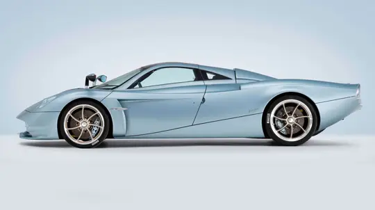 Богатеи добрались и сюда: этот автомобиль впервые получил механику