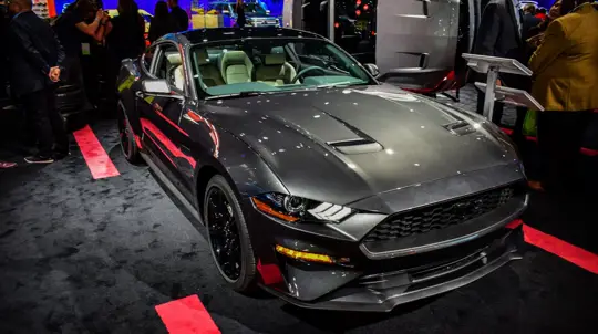 Mustang - это только начало: в США отзывают еще несколько моделей, которые могут впечататься в стену