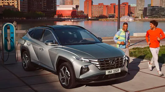 Гибридный кроссовер Hyundai стал доступнее – меньше денег, больше драйва