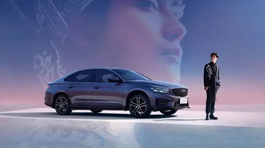 В Россию привезли заменитель Toyota Camry с шведскими корнями