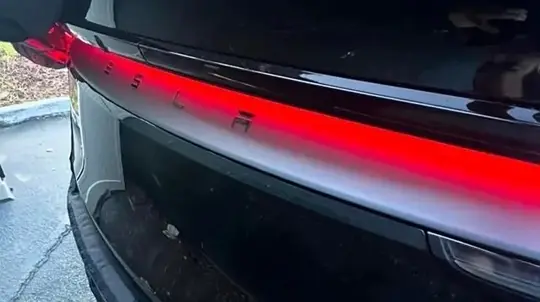 Обновленный Tesla Model Y: новый дизайн и улучшенные функции