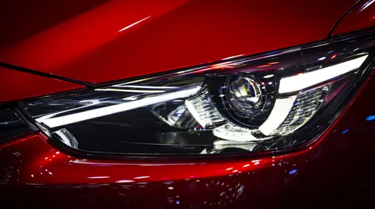 Модели BMW и Mazda признаны лучшими семейными кроссоверами на рынке