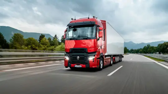 666-сильный электрический гигант от Renault проедет до 500 км на одном заряде