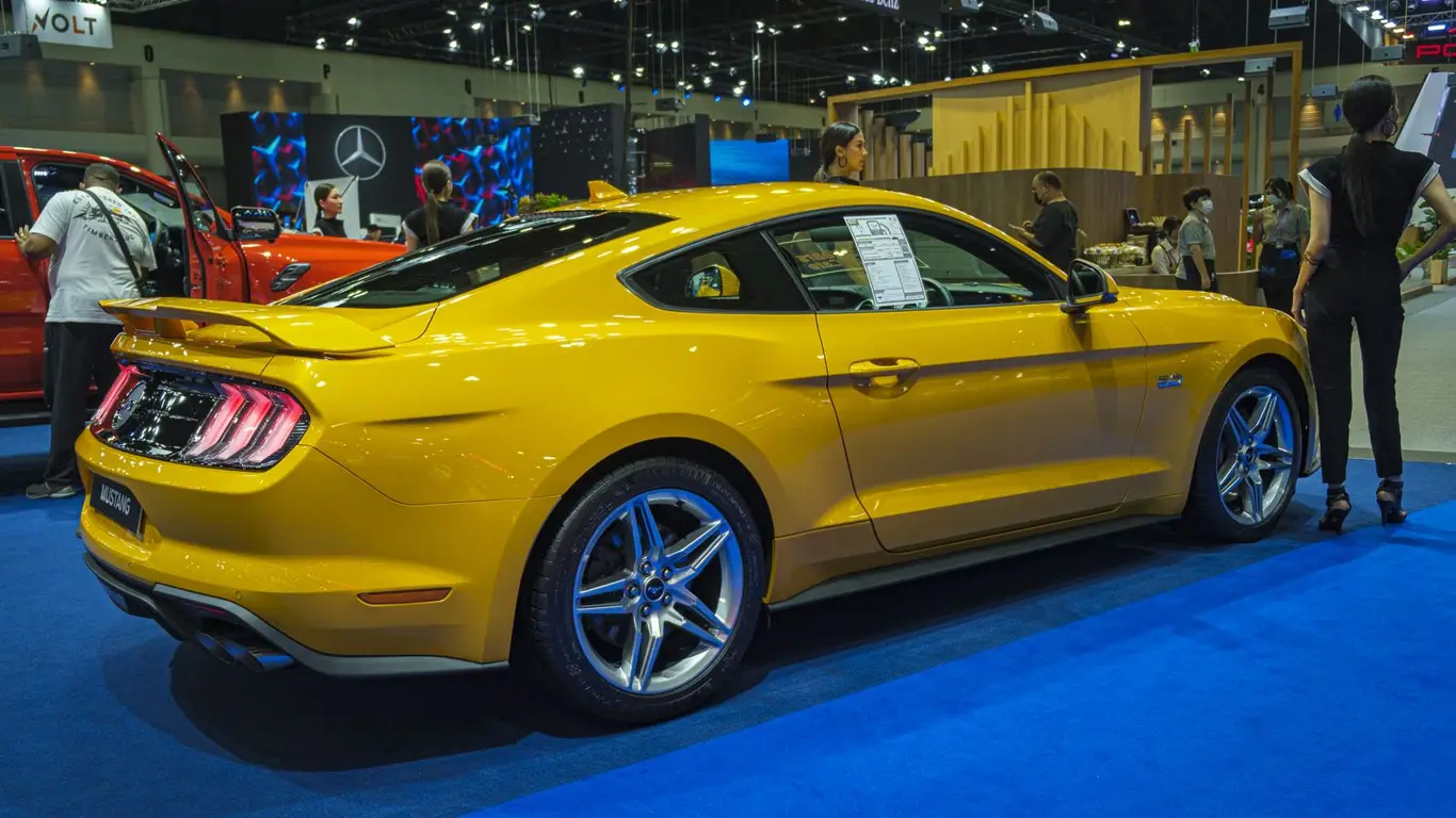 Дождь стал опасным для автомобилей Ford: компания срочно отзовет три модели