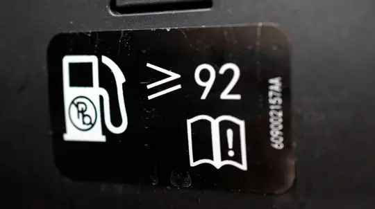 Дешевый бензин может дорого обойтись российским водителям: вся правда об АИ-92