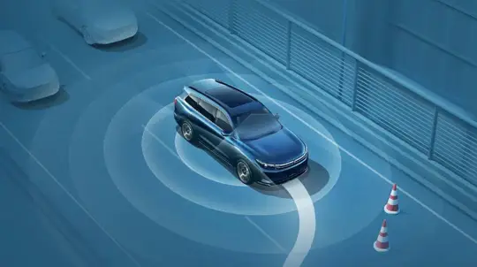 Впечатляющий запас хода и передовые технологии автономного вождения: Aito выпустит новый кроссовер за 3 млн рублей