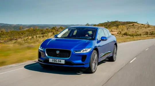 Кошечка с огоньком: Jaguar не смог исправить дефект в кроссовере I-Pace