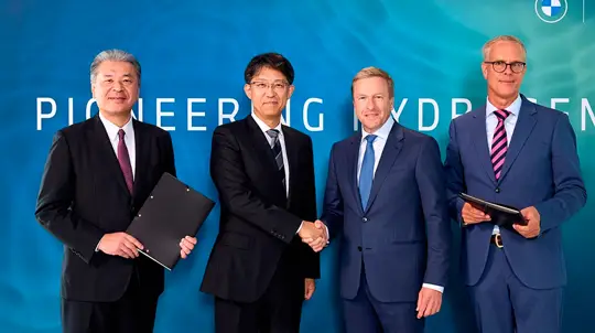 BMYota выходит на рынок: два крупнейших автоконцерна будут выпускать одинаковые автомобили