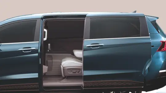 Встречайте впервые в России: новый минивэн в честь исследователя Жака Кусто