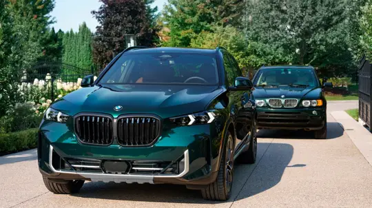 Этот юбилейный BMW X5 Edition 25 Jahre нельзя купить в других странах: всего выпустят 250 экземпляров модели